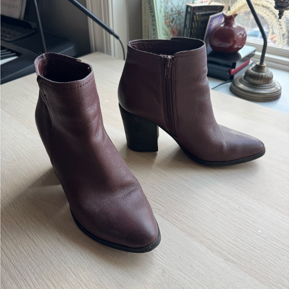Steve Madden Leather Bootie